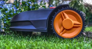 Worx Landroid Mähroboter, installatie robotmaaier, robotmaaier installeren, mähroboter installatie, professionele robotmaaier installatie, installatie robot grasmaaier, robotmaaier handleiding, robotmaaier installatie stappen, maaier perimeterdraad, robot installatie service, robotmaaier perfect installeren, beste robot installatie, robotmaaier afstelling, grasmaaier installatiebedrijf, draad aanleggen robot, robotmaaier installatiebedrijf, draad robot maaier, robotmaaier advies installatie, installatie maaier tuin, robot grasmaaier service, robot installatie tuin